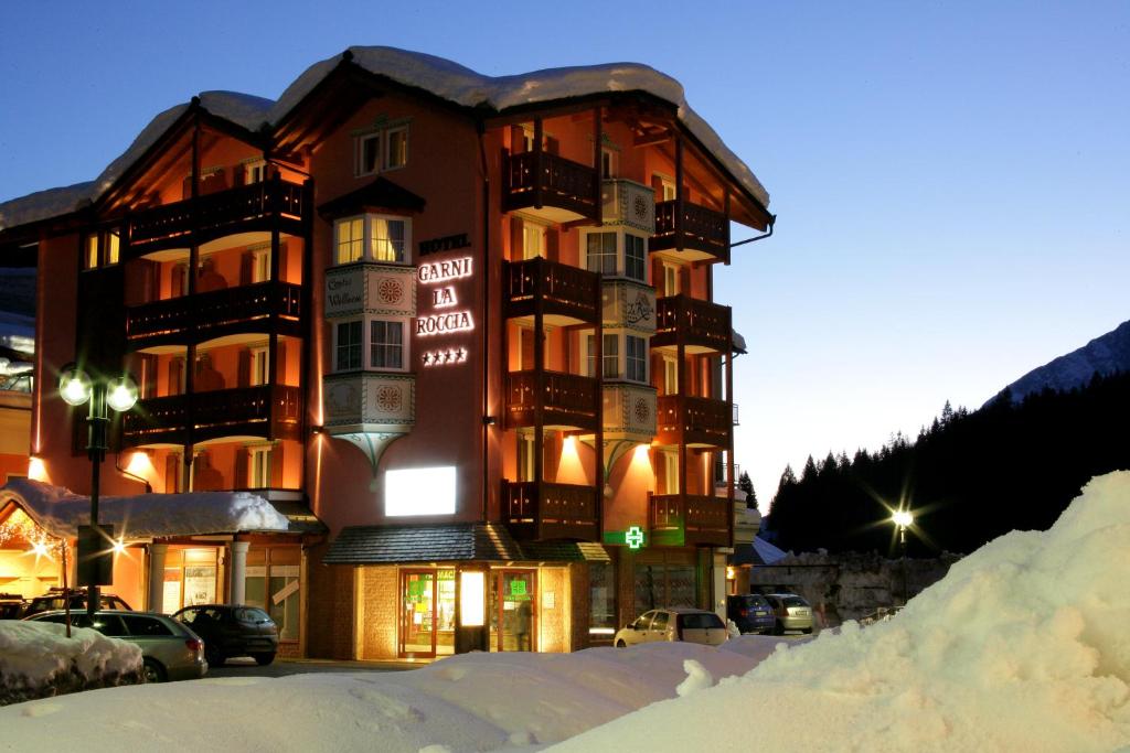 Hotel Garni La Roccia photo 1