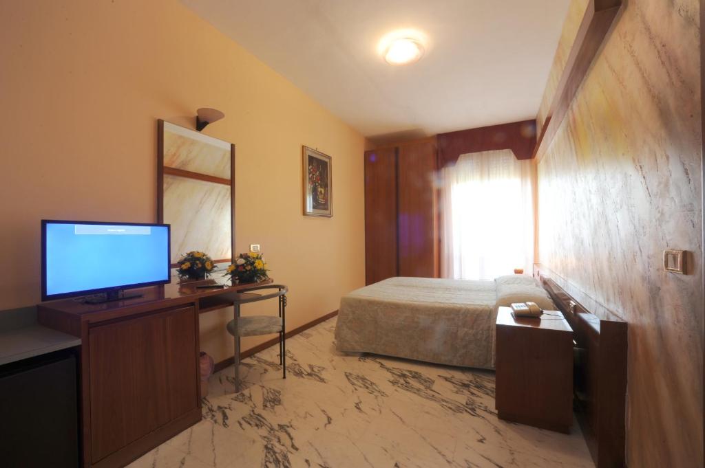 Hotel Excelsior photo 4