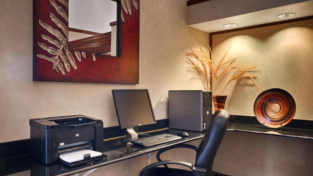 SureStay Plus by Best Western Edmond photo 4