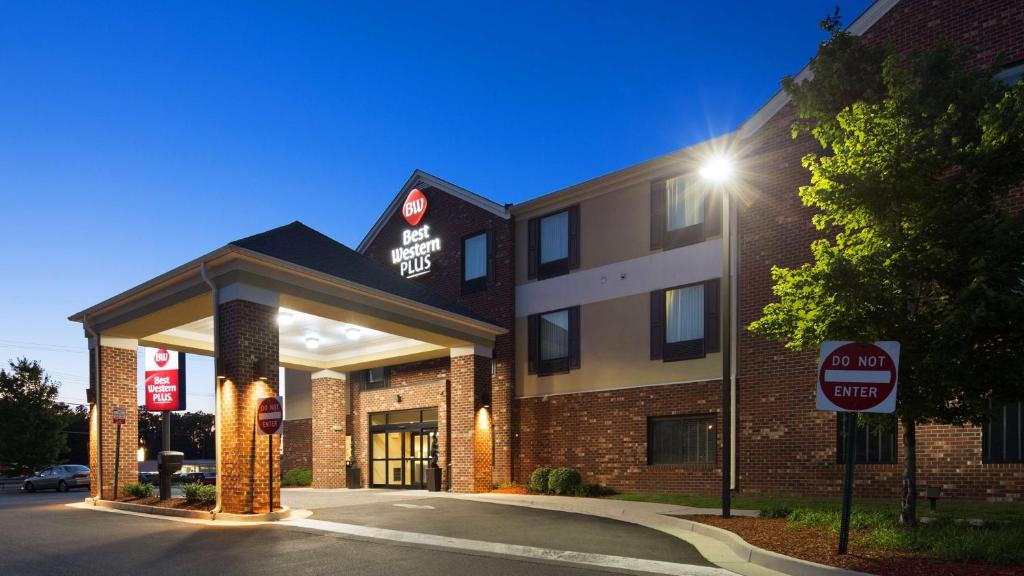 Best Western Plus Glen Allen Inn image