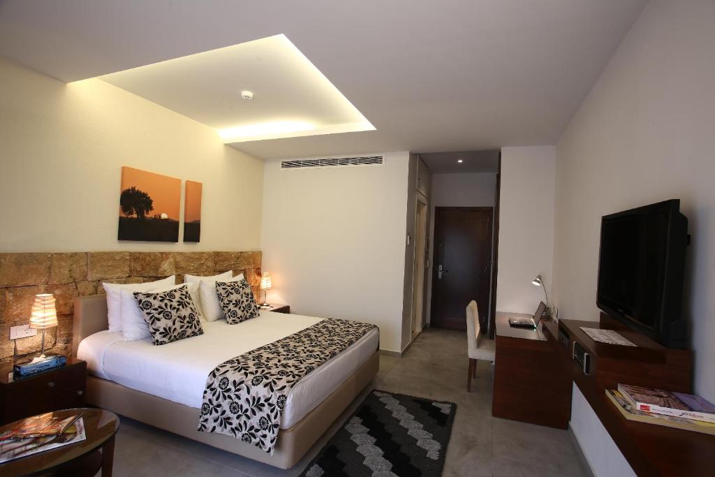 Monoberge Hotel photo 2