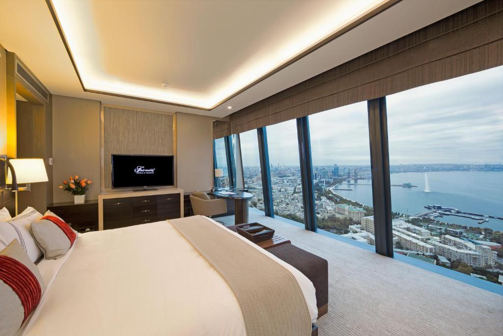 Двухместный (Номер Делюкс с кроватью размера «king-size» и видом на море), Отель Fairmont Baku