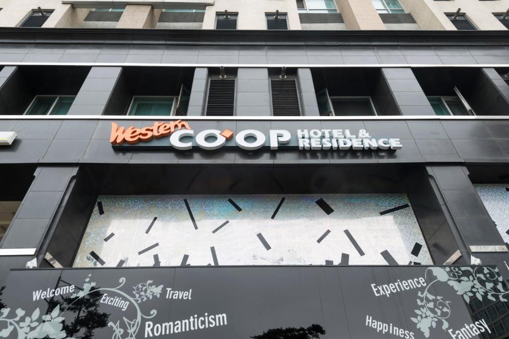 Western Coop Hotel & Residence Dongdaemun photo 2