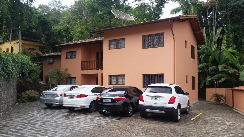 Chales e suites Lourenco