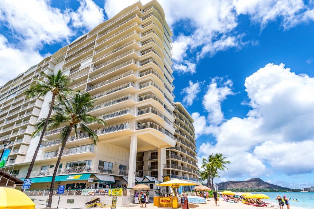 Waikiki Shore 1116 Beachfront image