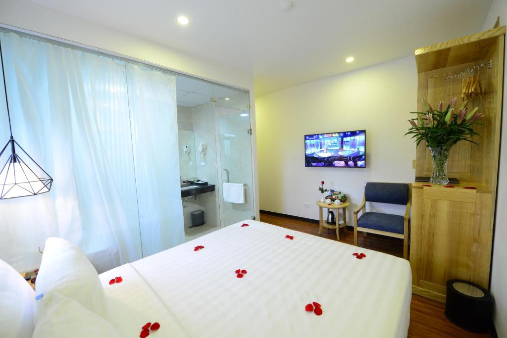 Двухместный (Двухместный номер Делюкс с 1 кроватью), Blue Hanoi Inn Luxury Hotel