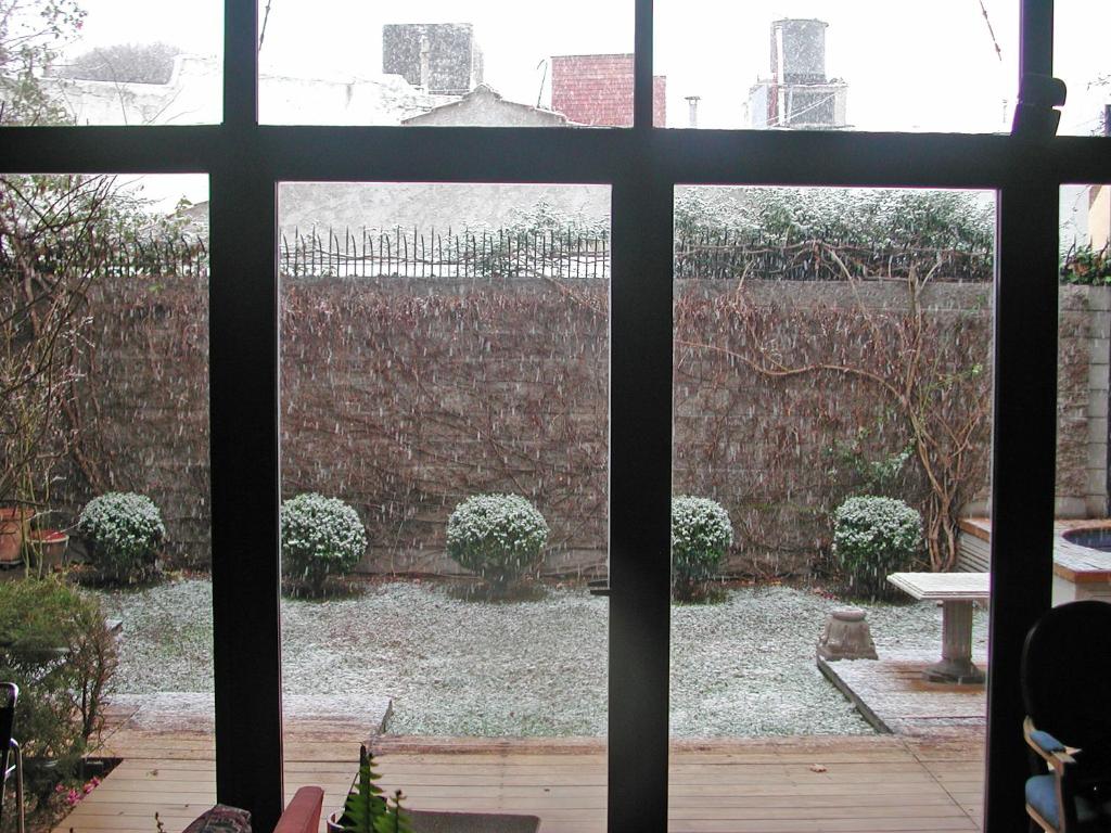 Luxury house jacuzzi & garden - rental in Mendoza photo 2