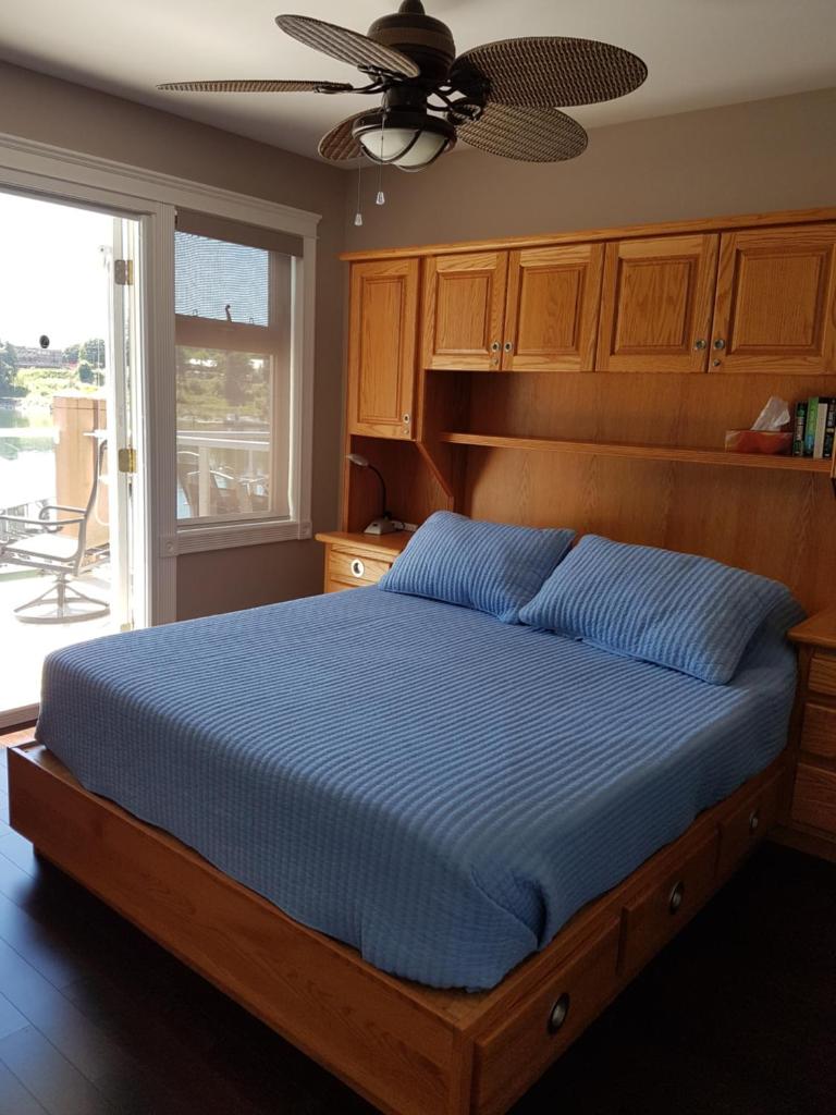 Kaslo Bay Condominium photo 2