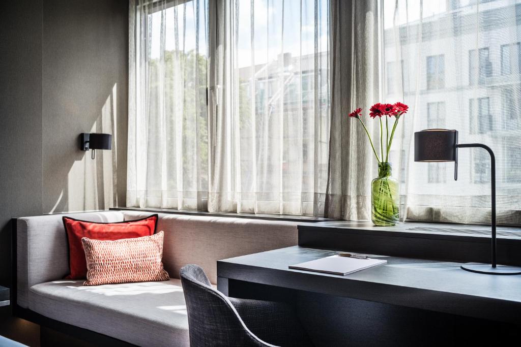 Двухместный (Улучшенный номер с кроватью размера «queen-size»), SAKS Urban Design Hotel Frankfurt