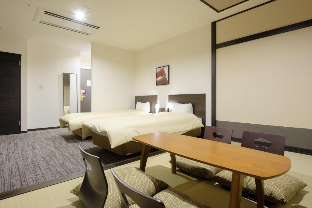 The Premium Hotel In Rinku photo 2