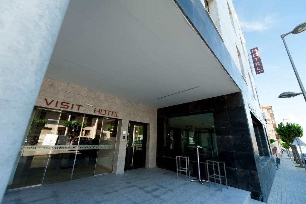 Visit Hotel photo 2