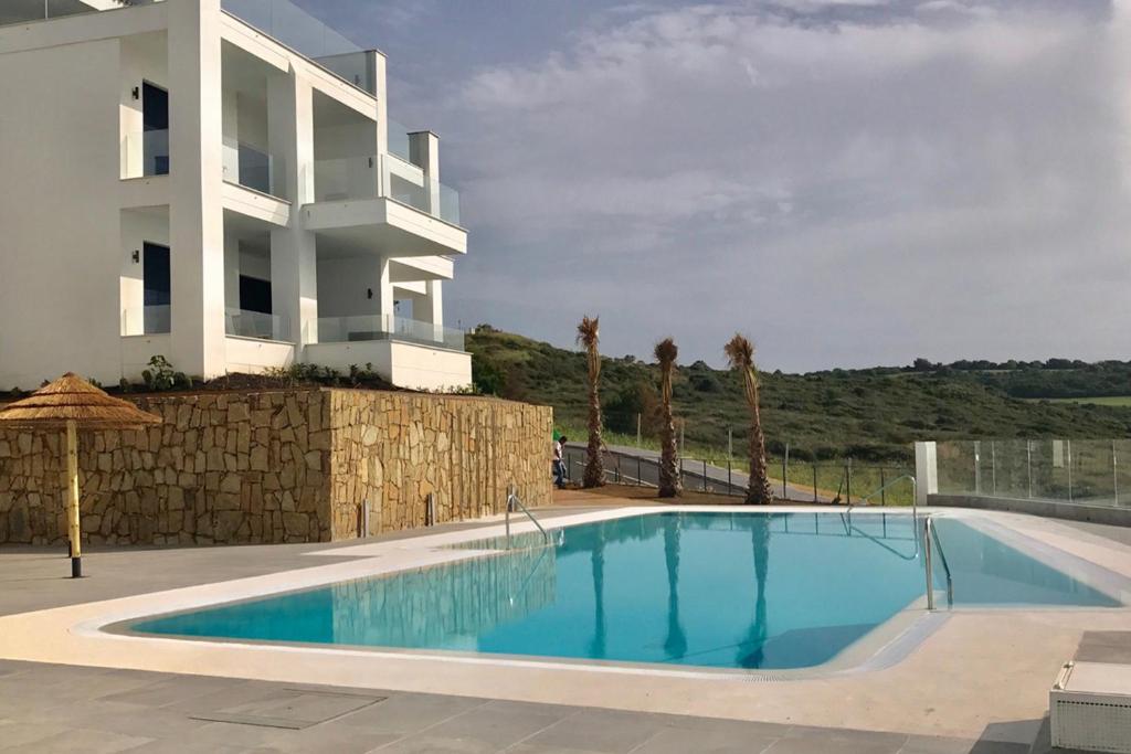 Luxury Apartment Sea, Golf and Gibraltar View photo 3