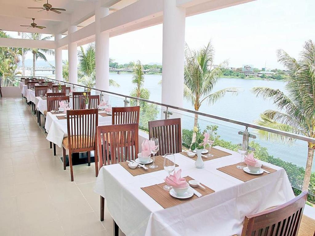 Khách Sạn Century Riverside Huế