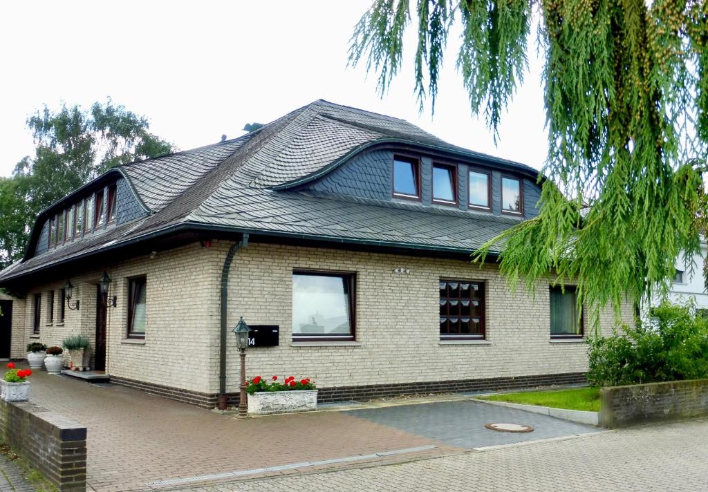 Haus Kranenborgh im Mühlenspiegel Steinhude am Meer photo 1