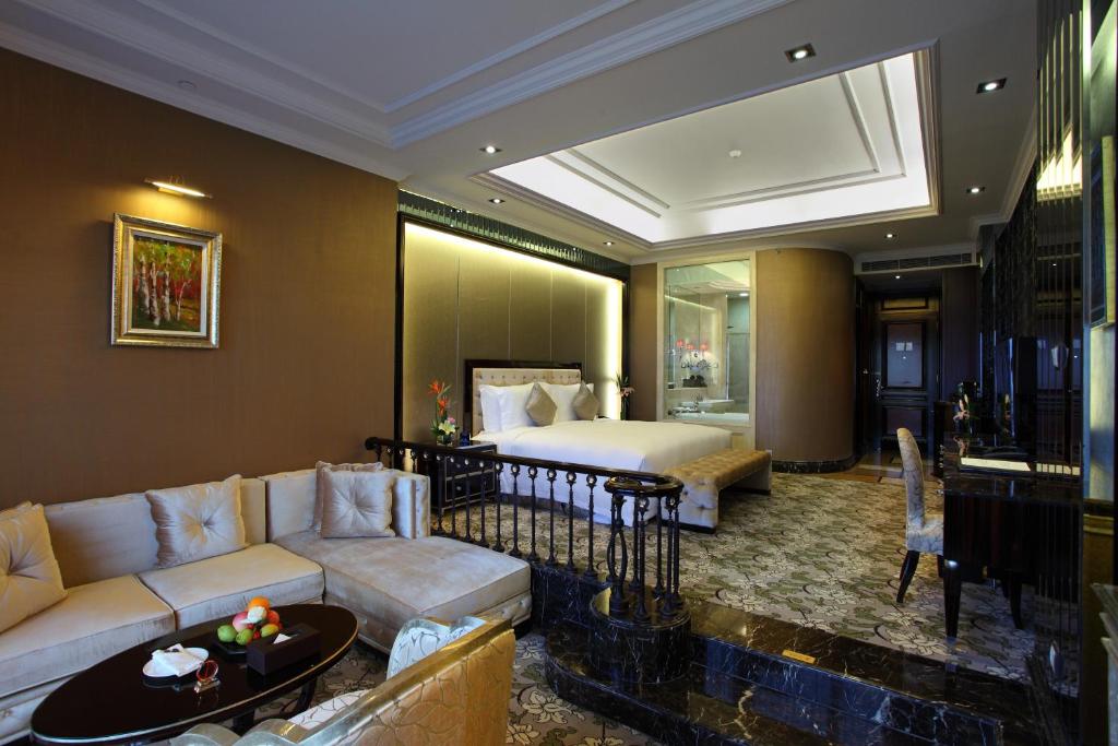 Двухместный (Номер «Шато Премьер» с кроватью размера «king-size»), Chateau Star River Pudong Shanghai