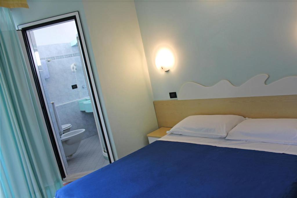 Hotel Bristol - a 30 mt dalla spiaggia Room Type - Triple Room