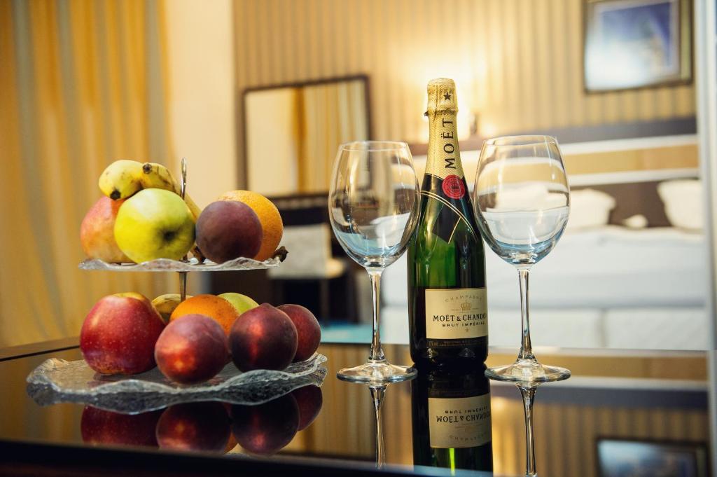 Grand Hotel Hebar photo 2
