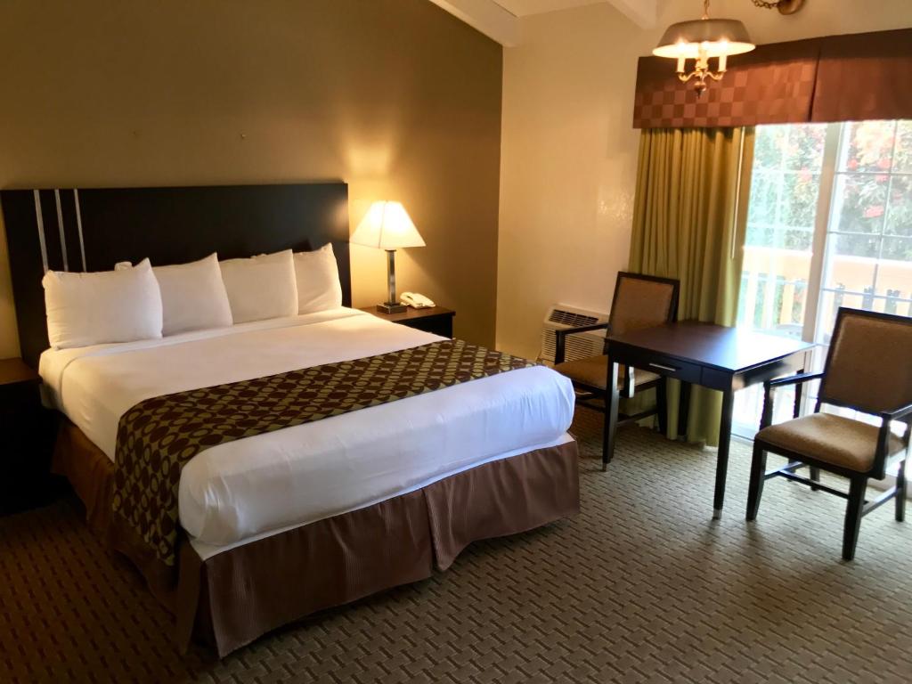 Fireside Inn image