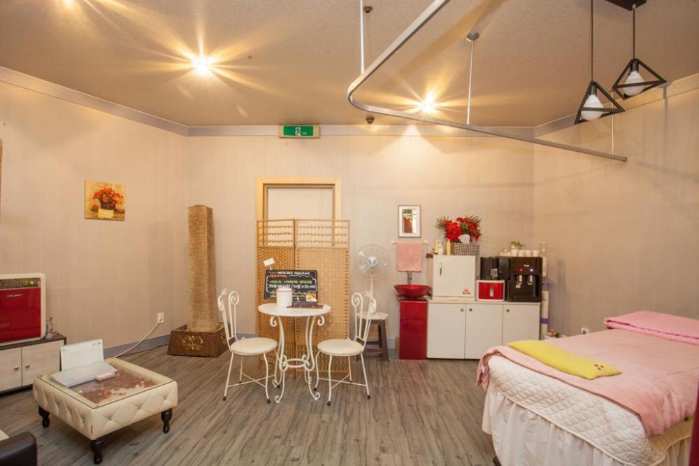 Ilsung Condo Namhan River photo 3