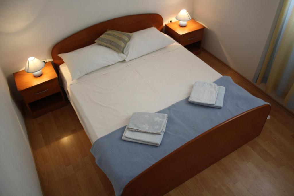 Apartments Leo photo 1