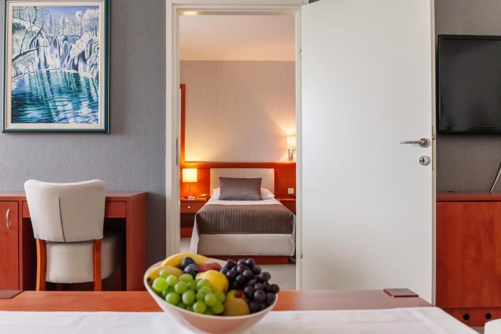 Hotel Jezero photo 1