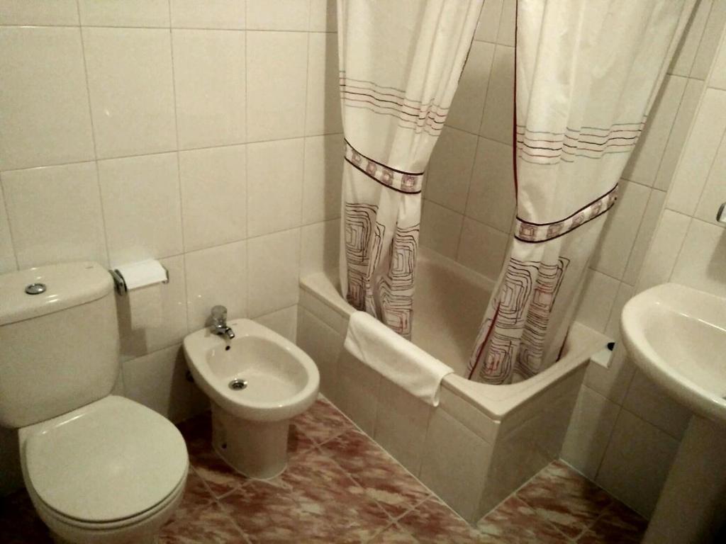Hostal Mayo photo 4