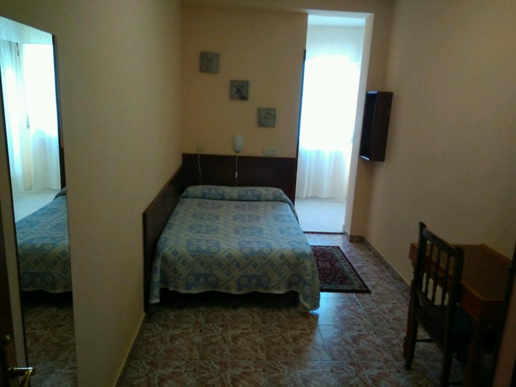Hostal Mayo photo 3
