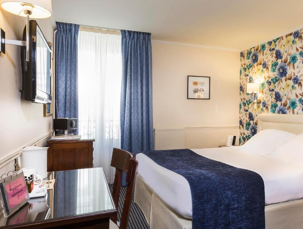 Семейный (2 смежных двухместных номера), Hotel Relais Bosquet