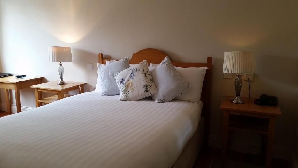 The Waterfront Hotel photo 4