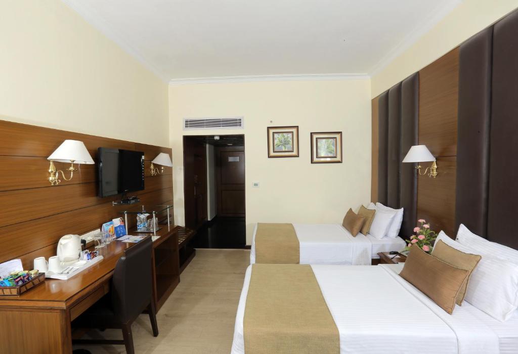 Двухместный (Premier Double or Twin Room - 20% discount on F&B), The Peerless Inn