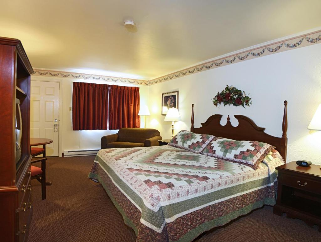 Amish Country Motel photo 2