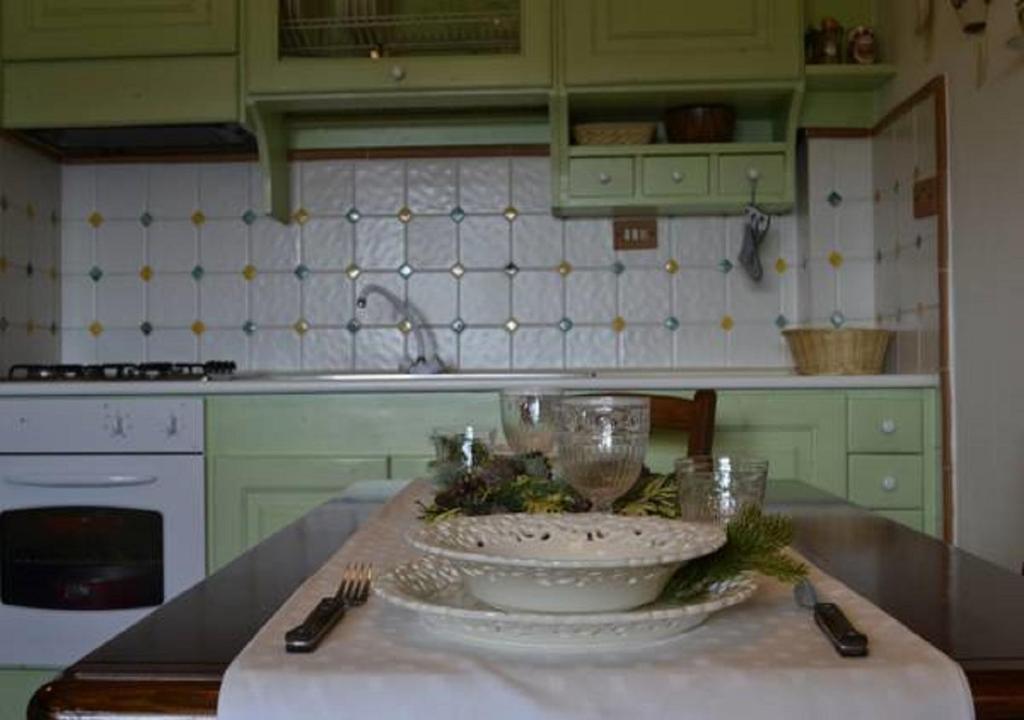 Number 51 photo 3