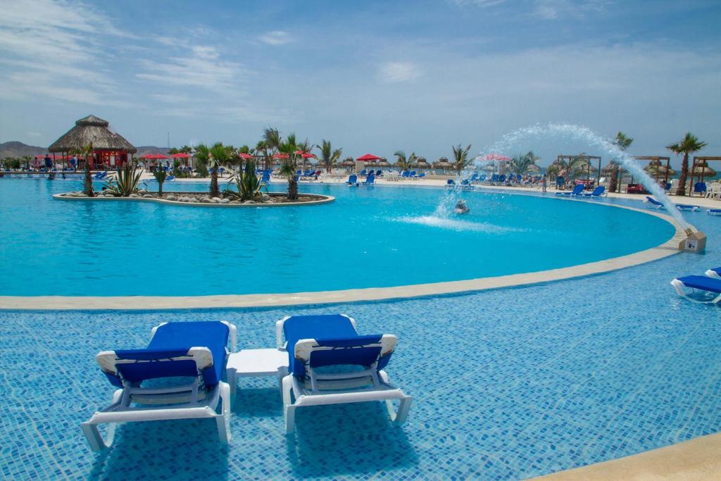 Royal Decameron Punta Sal - ALL INCLUSIVE photo 3