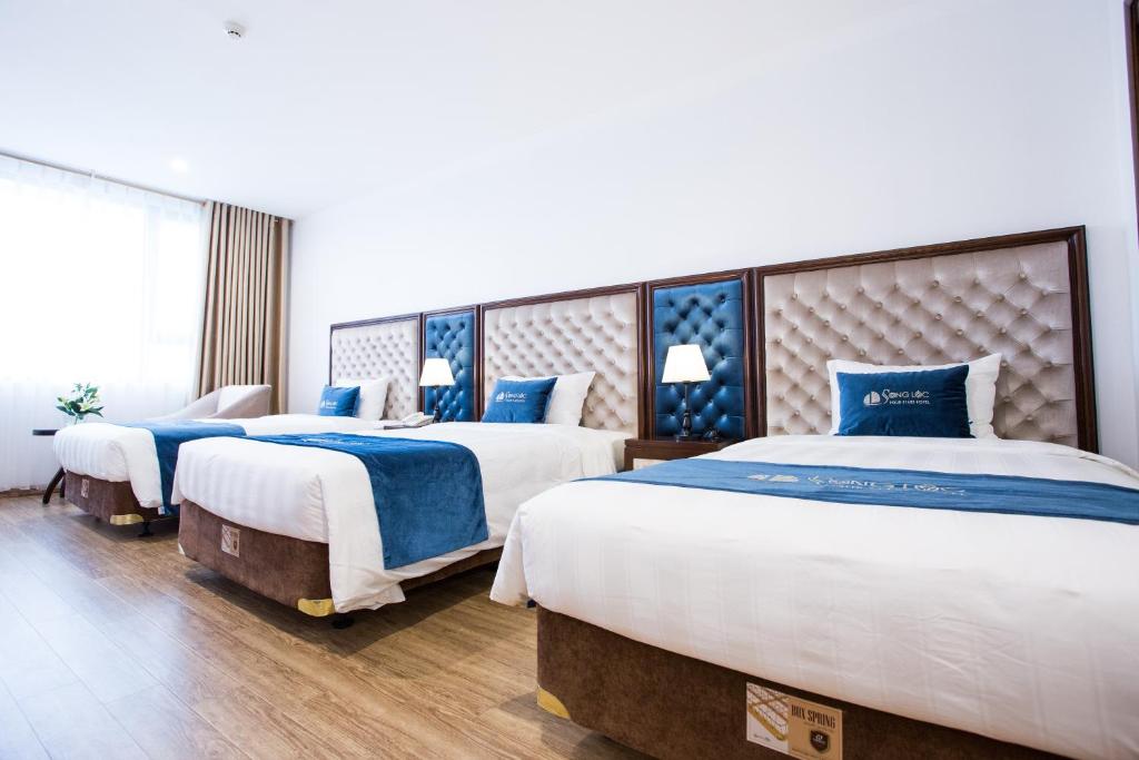 Song Loc Luxury Hotel