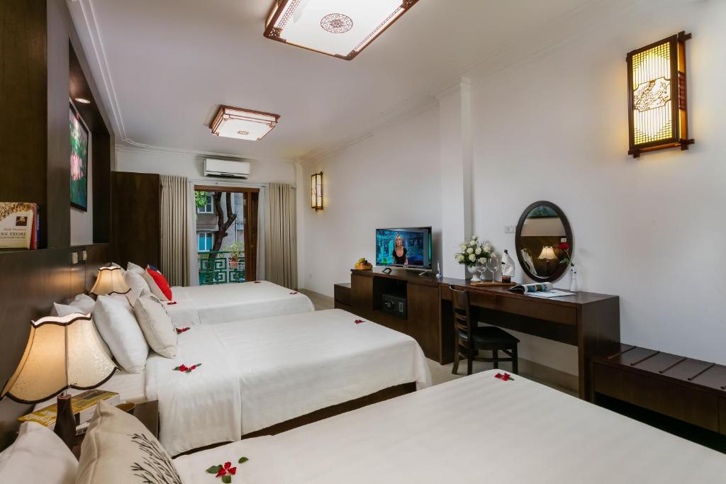 Семейный (Семейный номер с балконом), Hanoi Stella Hotel