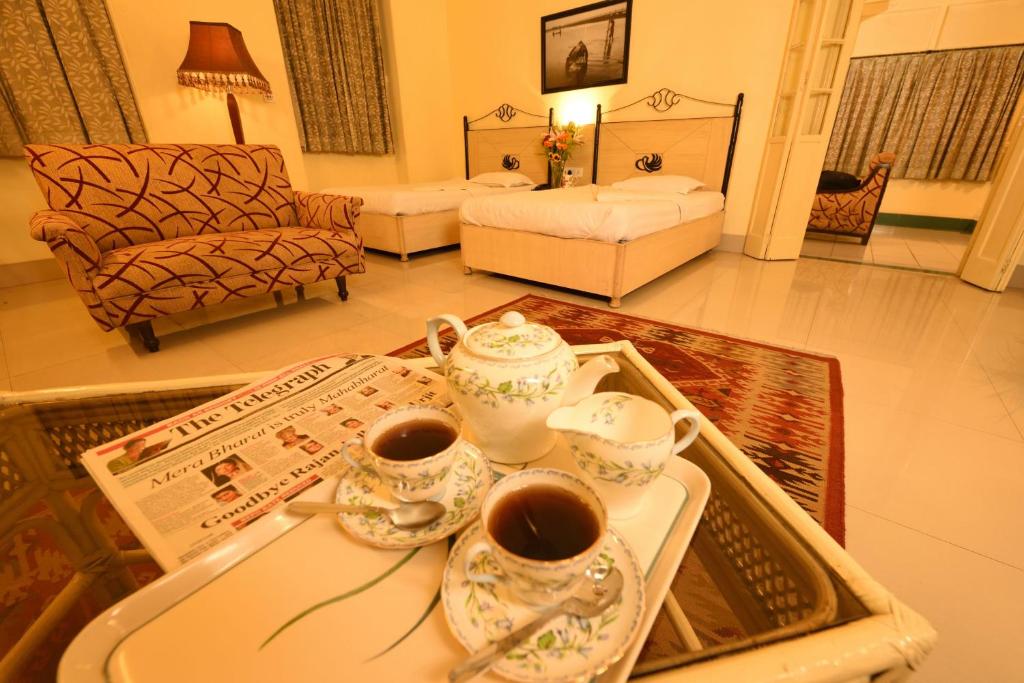 Сьюит (Люкс), Chowdhury's Guest House