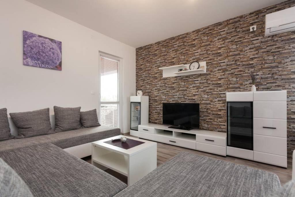 Apartments Lovrić photo 1