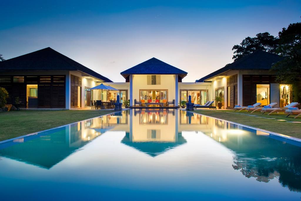 Bali Luxury Boutique Resort and SPA - Tap to explore photos