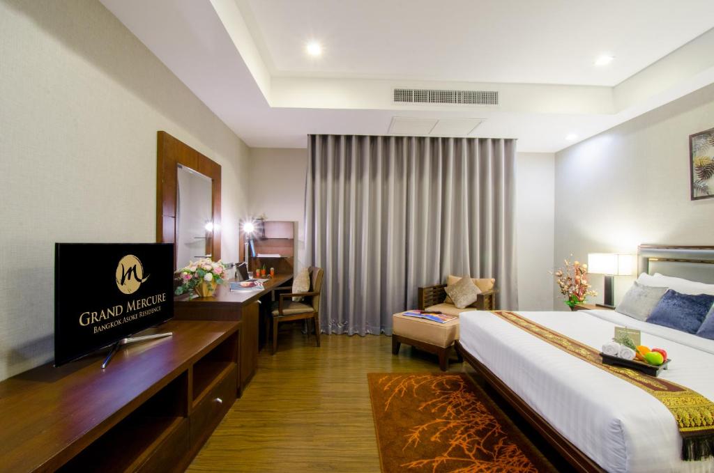 Сьюит (Представительский люкс с кроватью размера «king-size»), Отель Grand Mercure Bangkok Asoke Residence