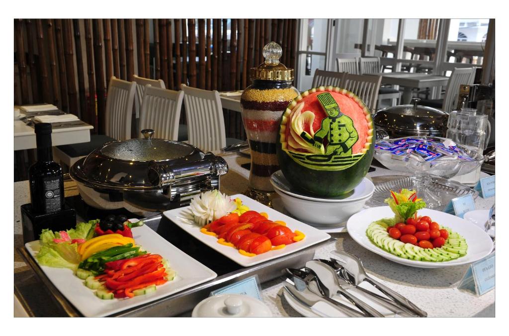 Khách sạn Alba Queen 