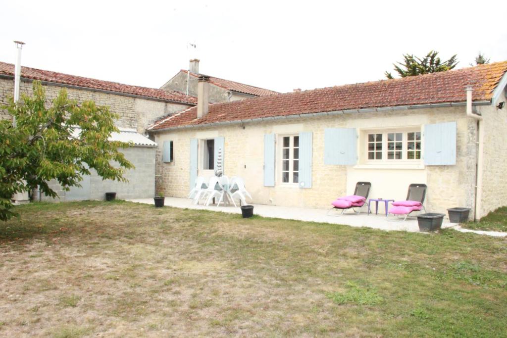 Charmante maison charentaise "BONHEUR" * 4 pers