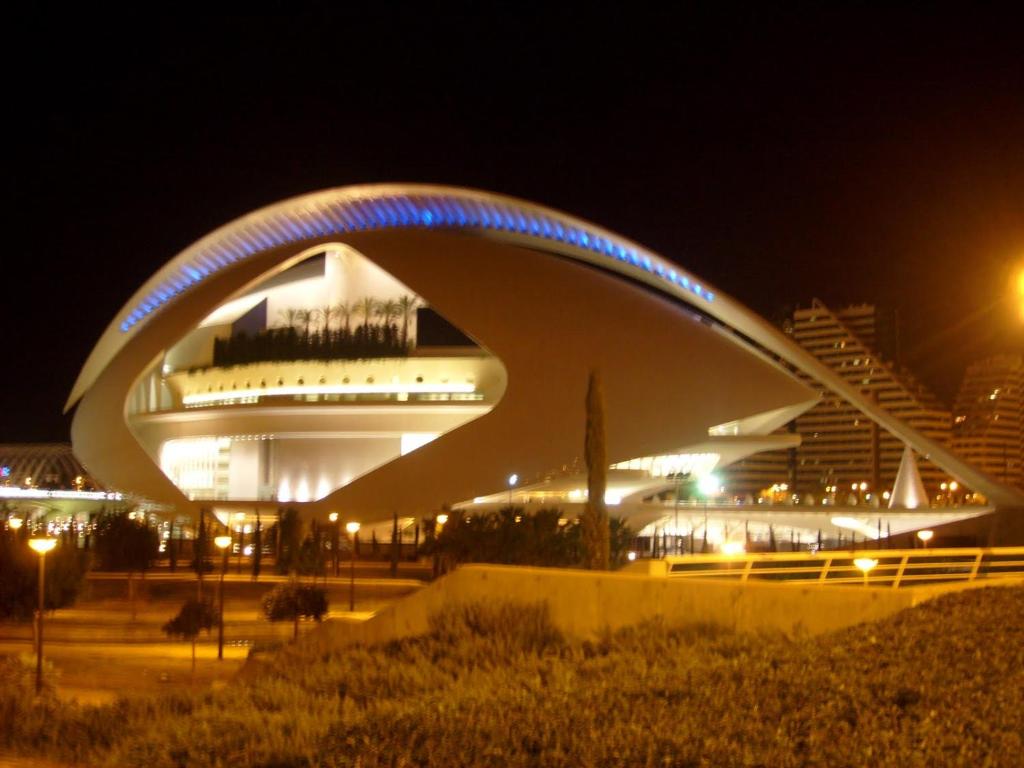 Calatrava - Tap to explore photos
