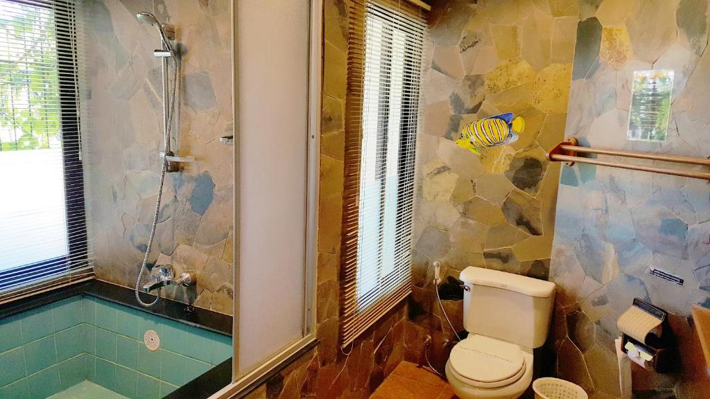 Сьюит (Полулюкс Cliff Beach с видом на бассейн), Курортный отель Birds and Bees Resort