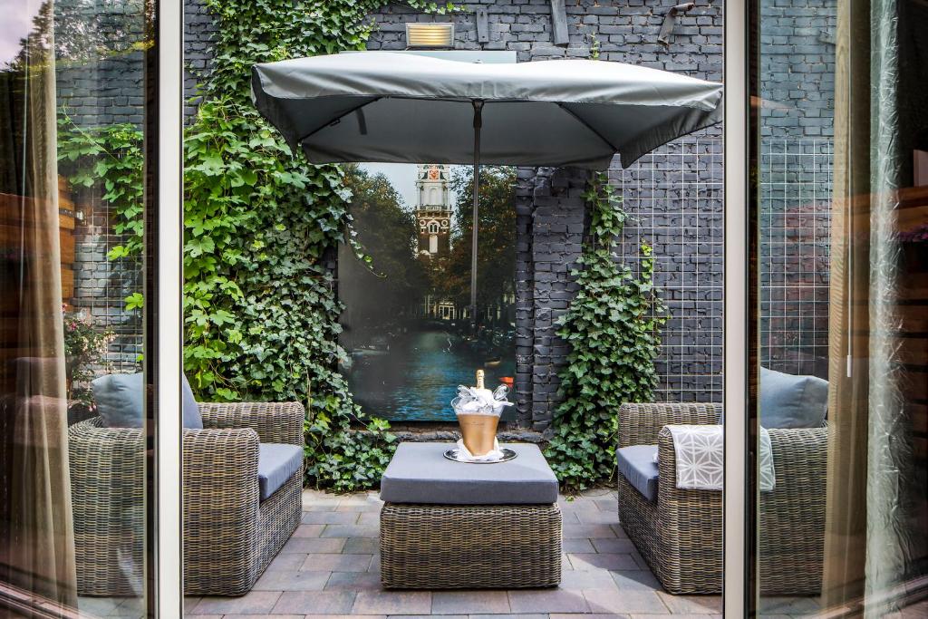 Сьюит (Роскошный люкс с патио), Luxury Suites Amsterdam