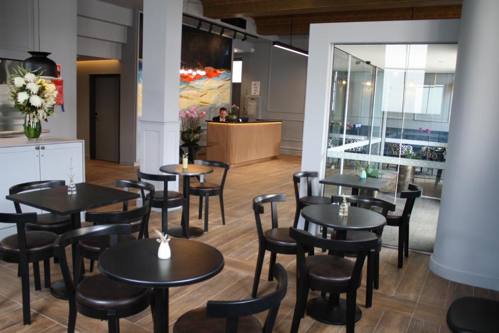 Mrs Banks Hotel photo 4