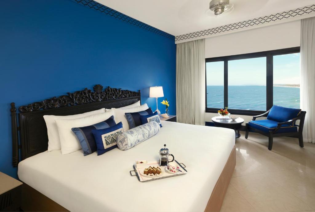 Двухместный (Номер Делюкс с видом на море - Кровать размера «king-size»), Taj Fort Aguada Resort & Spa, Goa