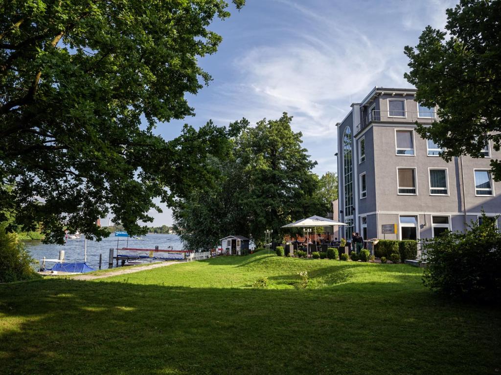 Hotel am Schloß Köpenick by Golden Tulip photo 1