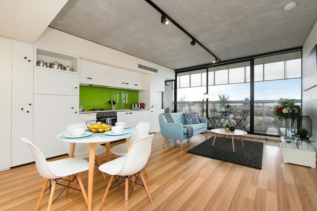 Complete Host Guild Apartments photo 1