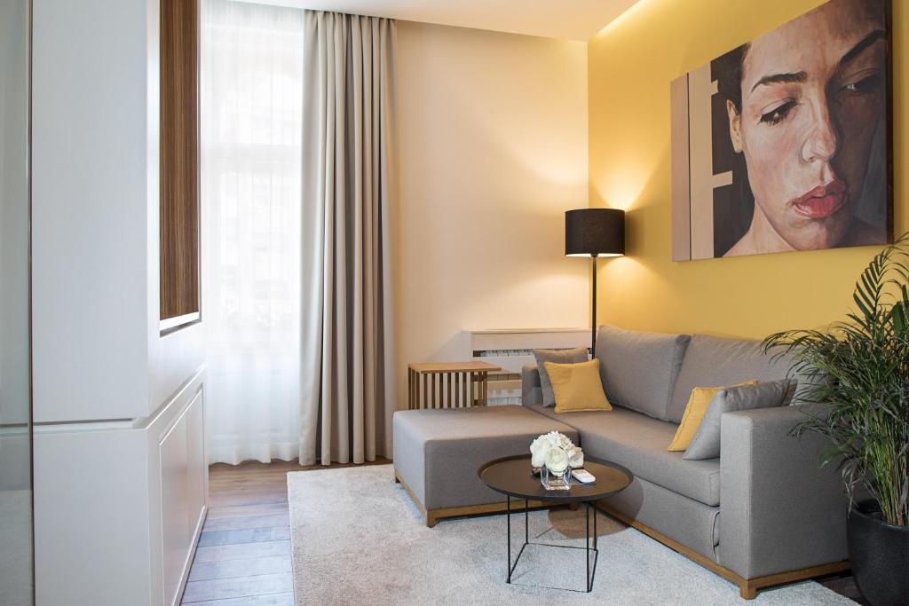 Сьюит (Представительский люкс с балконом и видом на город), Dominic Smart & Luxury Suites - Terazije