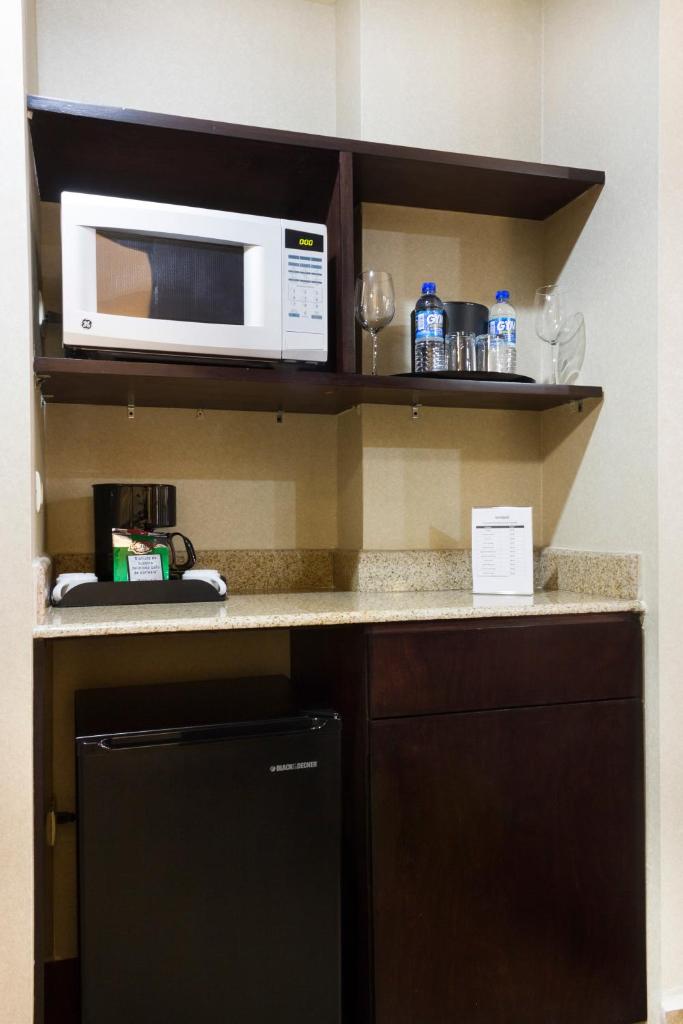 Best Western PREMIER Monterrey Aeropuerto photo 2
